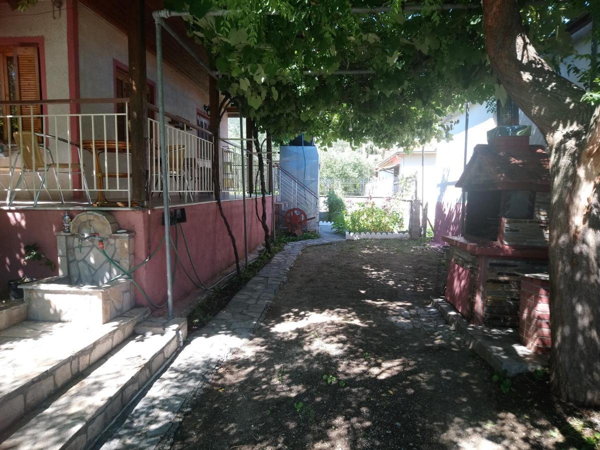 Α Lovely Home For A Summer Vacation Asprovalta Extérieur photo