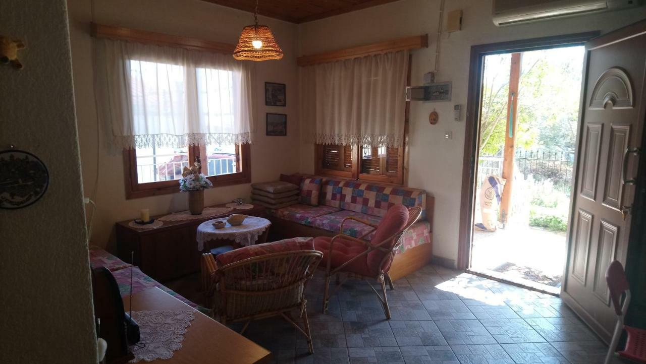 Α Lovely Home For A Summer Vacation Asprovalta Extérieur photo